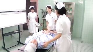 Funny JAV: Nurse’s quick thinking saves patient’s life #3