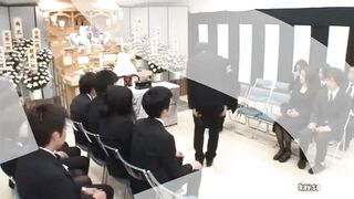 Funny JAV: A very, very emotional funeral #1